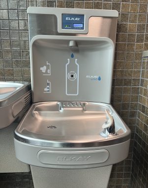 Water filling station